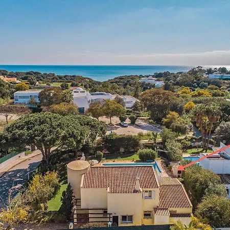 Casa De Amanha 450 Mts To The With Beautiful Garden And Heated Saltwater Pool Villa *