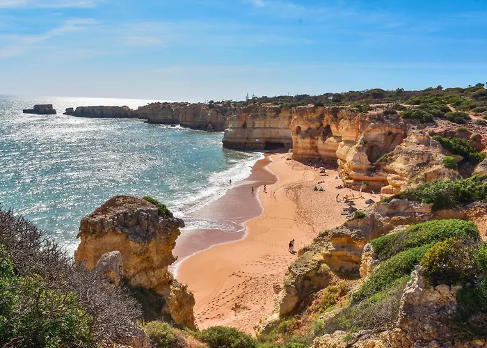 Casa De Amanha 450 Mts To The With Beautiful Garden And Heated Saltwater Pool * 阿尔布费拉