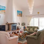 Casa De Amanha 450 Mts To The With Beautiful Garden And Heated Saltwater Pool Albufeira